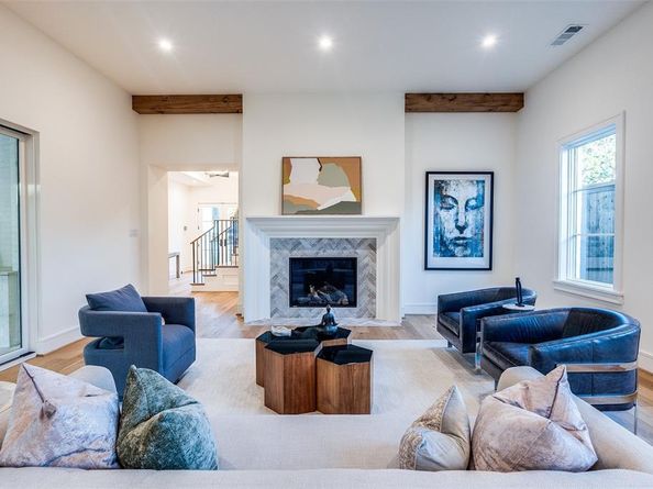 3935  Hawick Lane , Dallas Texas 75220