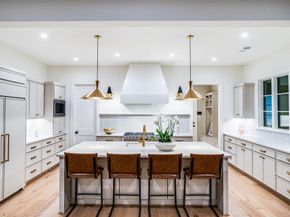 3935  Hawick Lane , Dallas Texas 75220