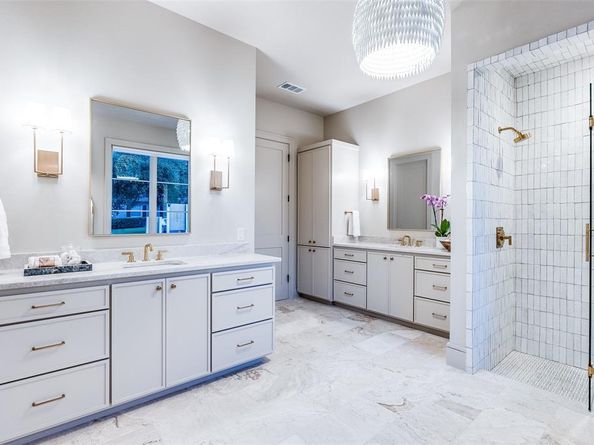 3935  Hawick Lane , Dallas Texas 75220