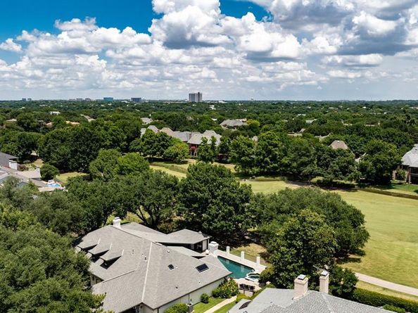 5702  Bent Trail , Dallas Texas 75248