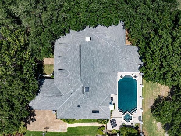 5702  Bent Trail , Dallas Texas 75248
