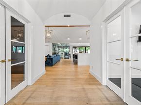 5702  Bent Trail , Dallas Texas 75248
