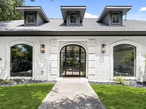5702  Bent Trail , Dallas Texas 75248