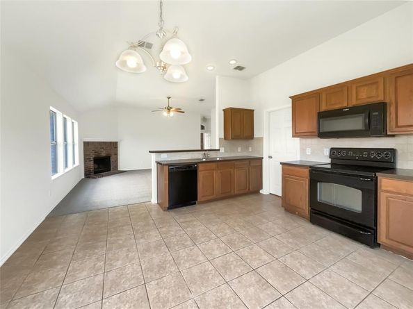 8804  Trailblazer Drive , Cross Roads Texas 76227