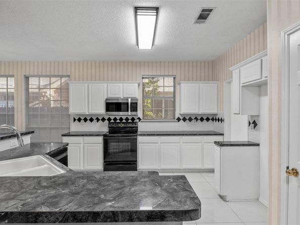 7808  Park Run Road , Fort Worth Texas 76137