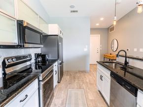 1111 S Akard Street  405, Dallas Texas 75215