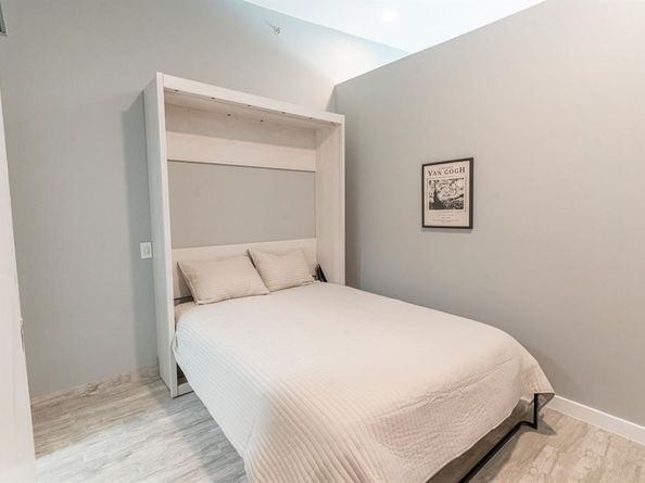 1111 S Akard Street  405, Dallas Texas 75215