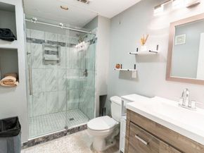 1111 S Akard Street  405, Dallas Texas 75215