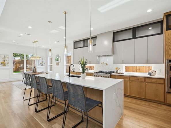 3715  Rockdale Drive , Dallas Texas 75220