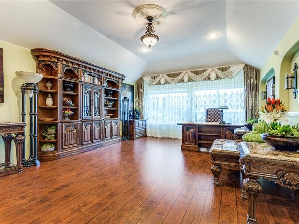 10124  Vintage Drive , Fort Worth Texas 76244
