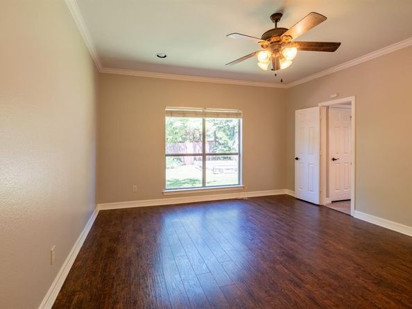 3403  Ledbetter Court , Arlington Texas 76001