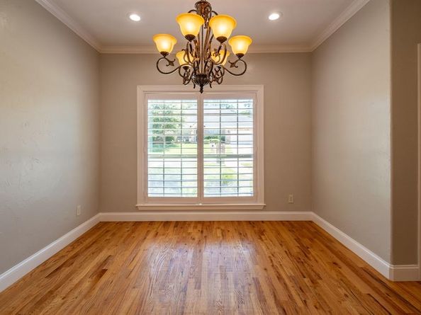 3403  Ledbetter Court , Arlington Texas 76001