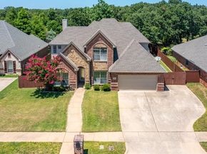 3403  Ledbetter Court , Arlington Texas 76001