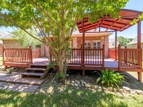 3403  Ledbetter Court , Arlington Texas 76001