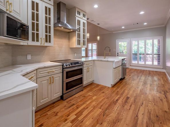 3403  Ledbetter Court , Arlington Texas 76001