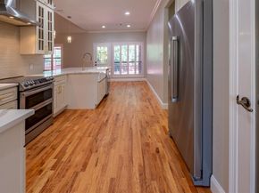 3403  Ledbetter Court , Arlington Texas 76001