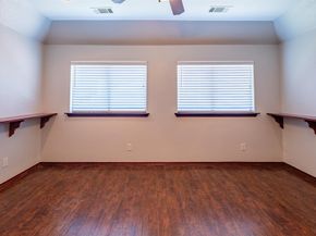3403  Ledbetter Court , Arlington Texas 76001