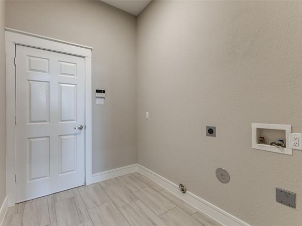 2800  Saratoga Drive , Rockwall Texas 75087