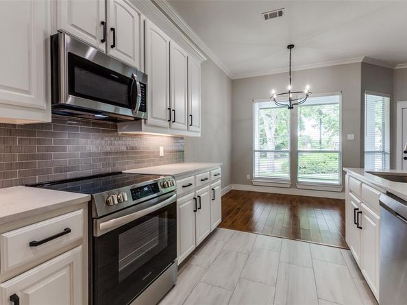 2800  Saratoga Drive , Rockwall Texas 75087
