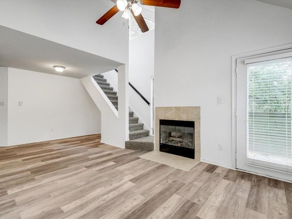 9831  Walnut Street  212, Dallas Texas 75243