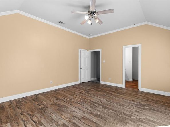 309  Dupont Circle , Fort Worth Texas 76134