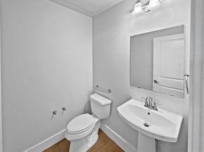 1616  Tribeca Way , Dallas Texas 75204