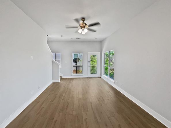 1616  Tribeca Way , Dallas Texas 75204