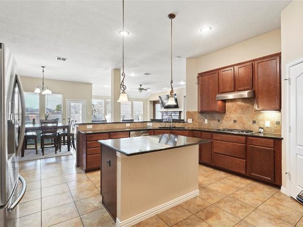 281  Crossbow Drive , Sunnyvale Texas 75182