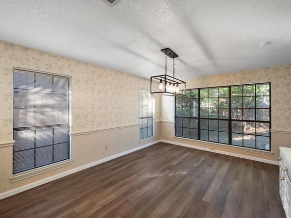 5400  Emerald Park Boulevard , Arlington Texas 76017