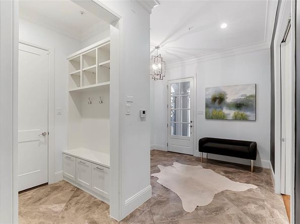 2804  Thomas Avenue  104, Dallas Texas 75204