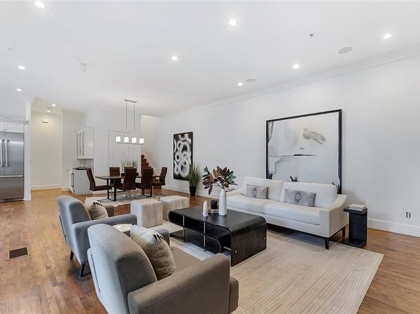 2804  Thomas Avenue  104, Dallas Texas 75204