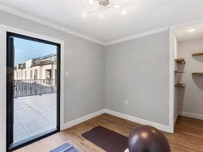 2804  Thomas Avenue  104, Dallas Texas 75204
