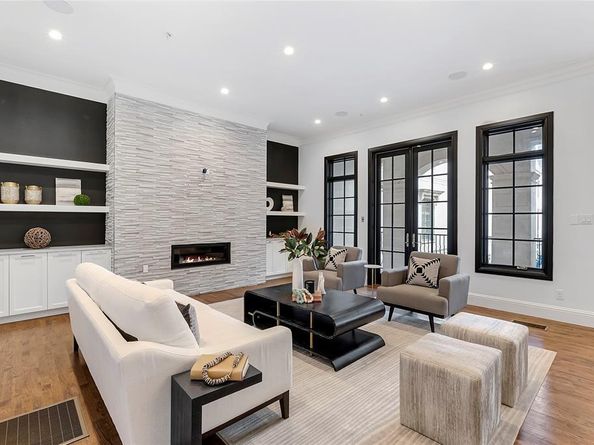 2804  Thomas Avenue  104, Dallas Texas 75204