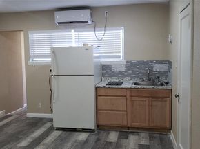 2517  Glencrest Drive , Fort Worth Texas 76119