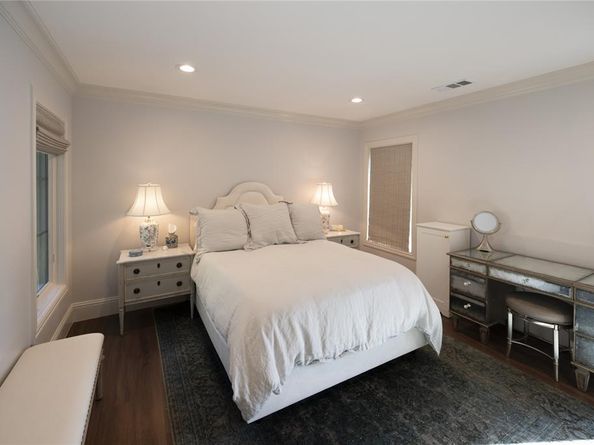 1311  El Patio Drive , Dallas Texas 75218