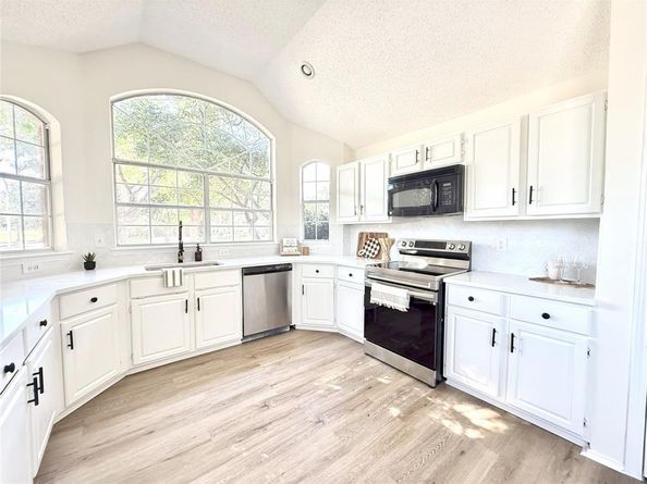 7465  Buckskin Court , Fort Worth Texas 76137
