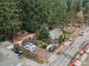 14552 5th Avenue NE, Shoreline WA 98155
