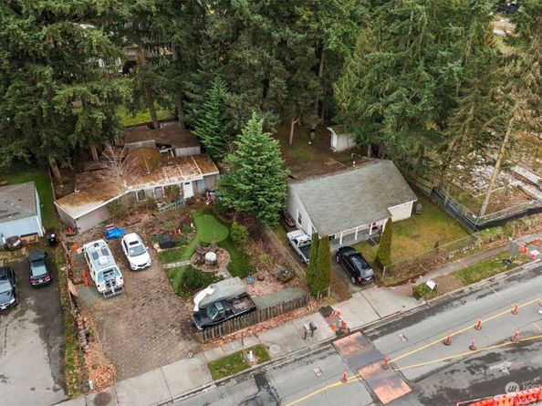14552 5th Avenue NE, Shoreline WA 98155