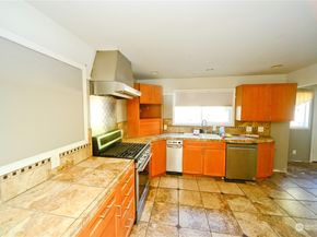 10013 34th Avenue SW, Seattle WA 98146