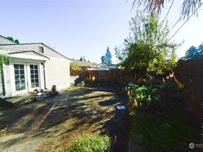 10013 34th Avenue SW, Seattle WA 98146