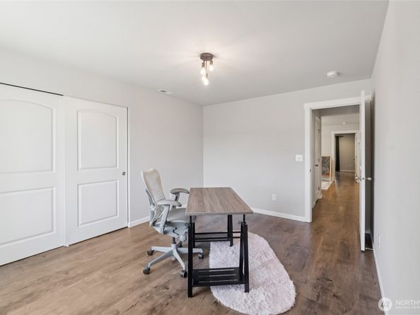 11133 5th Avenue SW, Seattle WA 98146