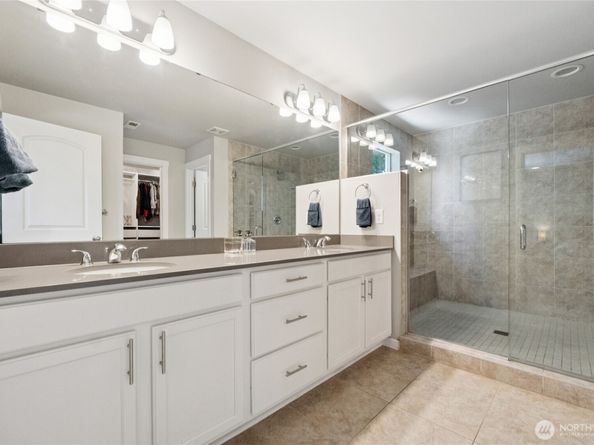 11133 5th Avenue SW, Seattle WA 98146