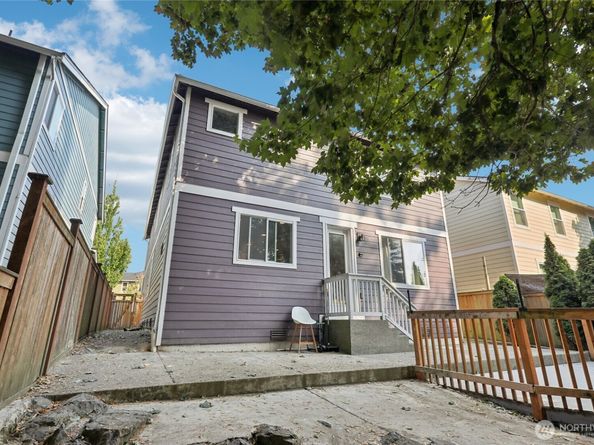 11133 5th Avenue SW, Seattle WA 98146