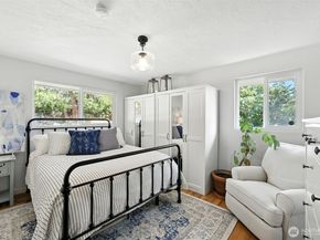 1614 Scott Place, Bremerton WA 98310