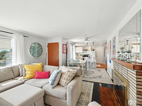 1614 Scott Place, Bremerton WA 98310