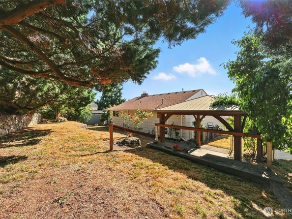 1614 Scott Place, Bremerton WA 98310