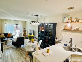 7322 Rainier Avenue S 103, Seattle WA 98118