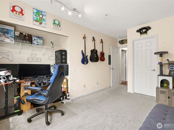14714 Admiralty Way A318, Lynnwood WA 98087