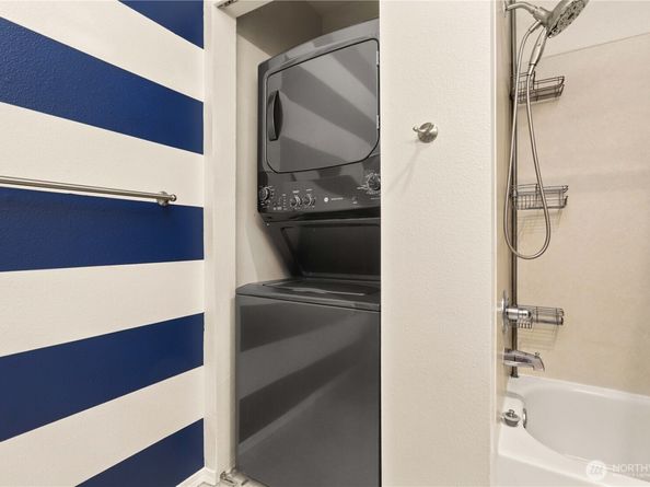 14714 Admiralty Way A318, Lynnwood WA 98087