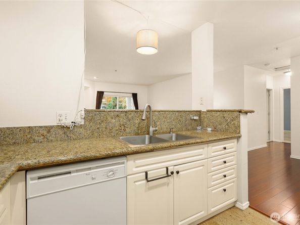 14714 Admiralty Way A318, Lynnwood WA 98087